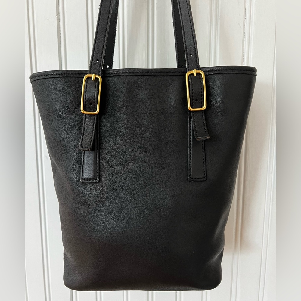 Coach Vintage 9803 Black Leather Bucket Day Bag